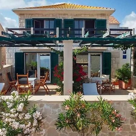 פובליה Apartments Gracija מראה חיצוני תמונה