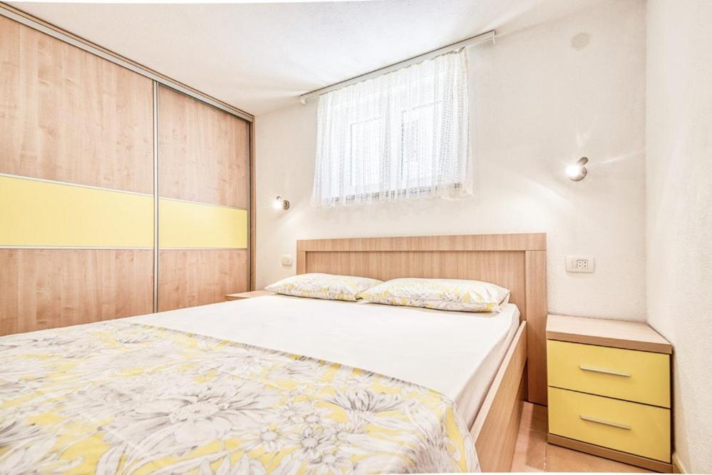 פובליה Apartments Gracija מראה חיצוני תמונה